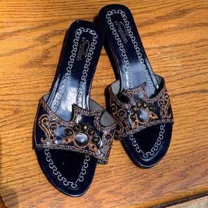 CL By Laundry Shoes Size 10